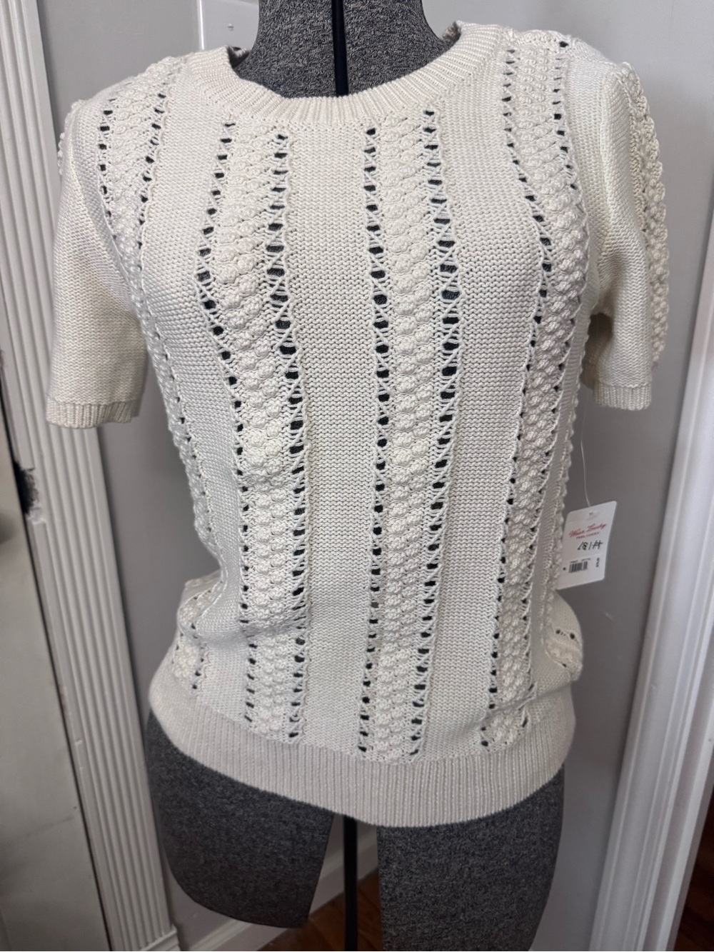 Lucky Brand Cream Pointelle Short Sleeved Sweater size Medium NWT